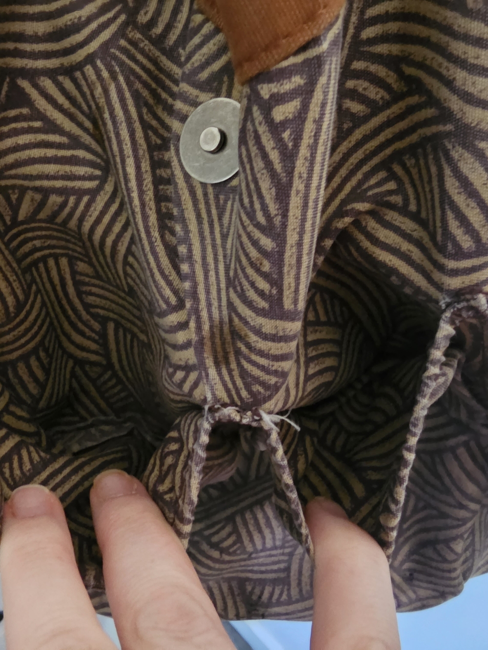 The Sak Brown Leather Hobo Bucket Bag - Picture 6 of 10